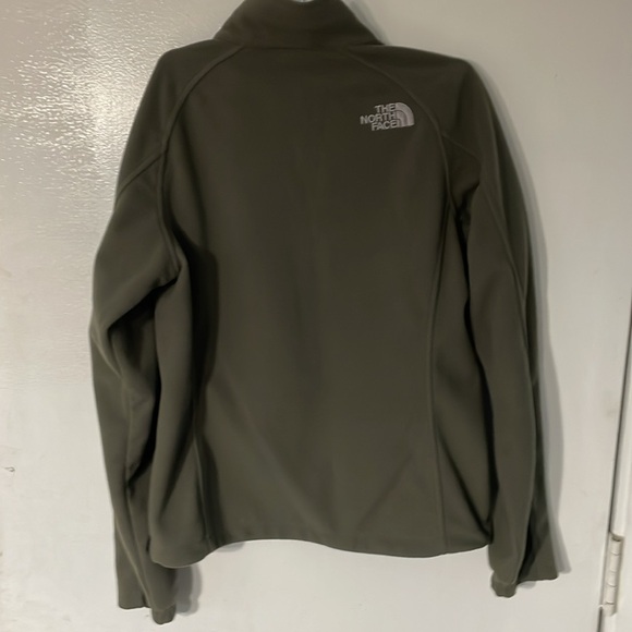 The North Face Windwall jacket - Picture 6 of 11